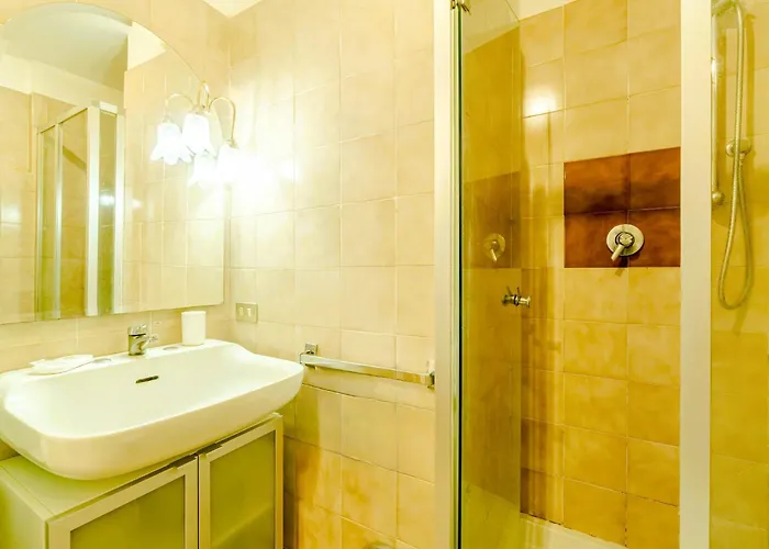 Lejlighed Guesthost - Porto Antico -